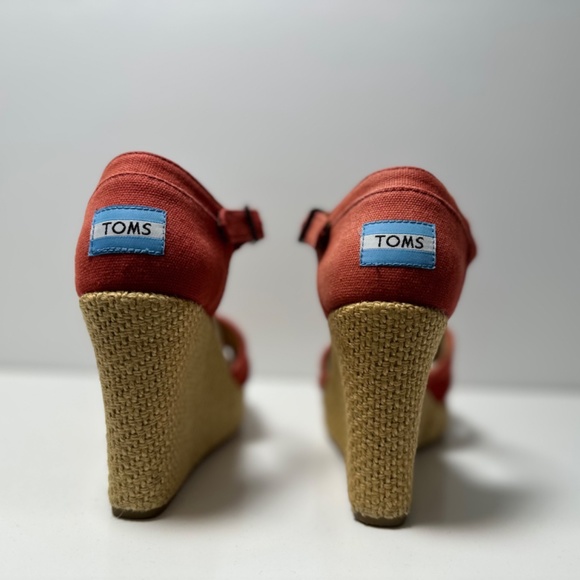 TOMS - Wedge Sandals - Size 5.5 - Picture 3 of 5